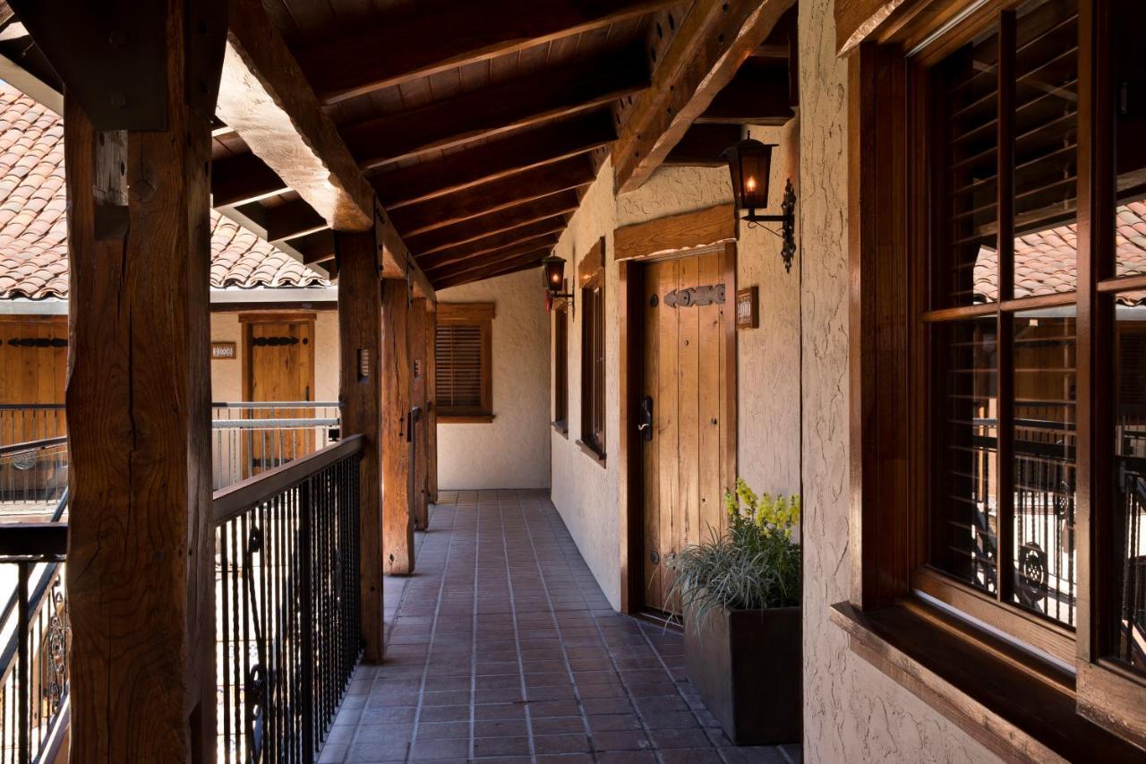 Rancho Caymus Inn Rutherford Bagian luar foto