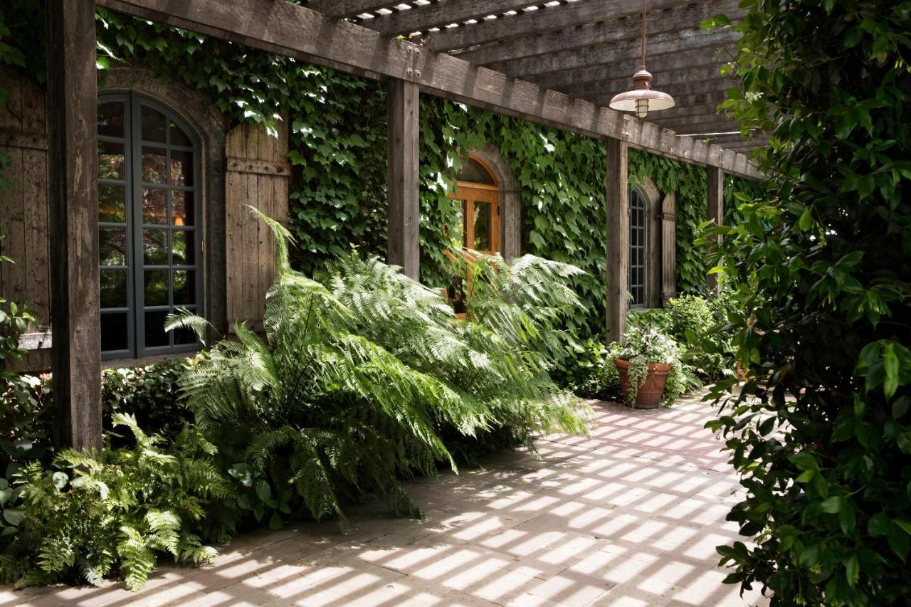 Rancho Caymus Inn Rutherford Bagian luar foto