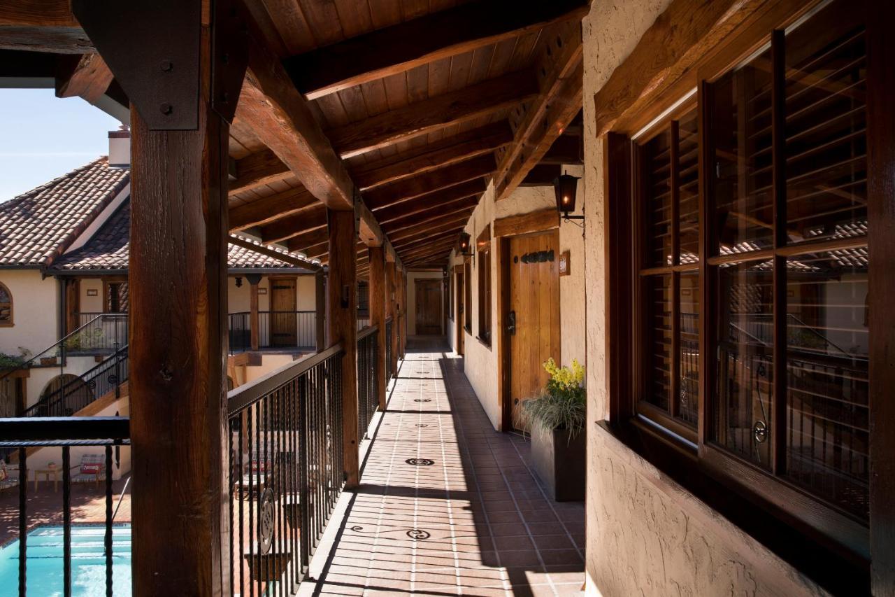 Rancho Caymus Inn Rutherford Bagian luar foto