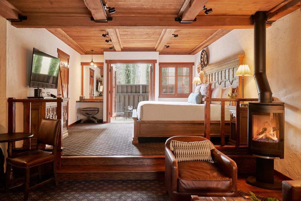 Rancho Caymus Inn Rutherford Bagian luar foto